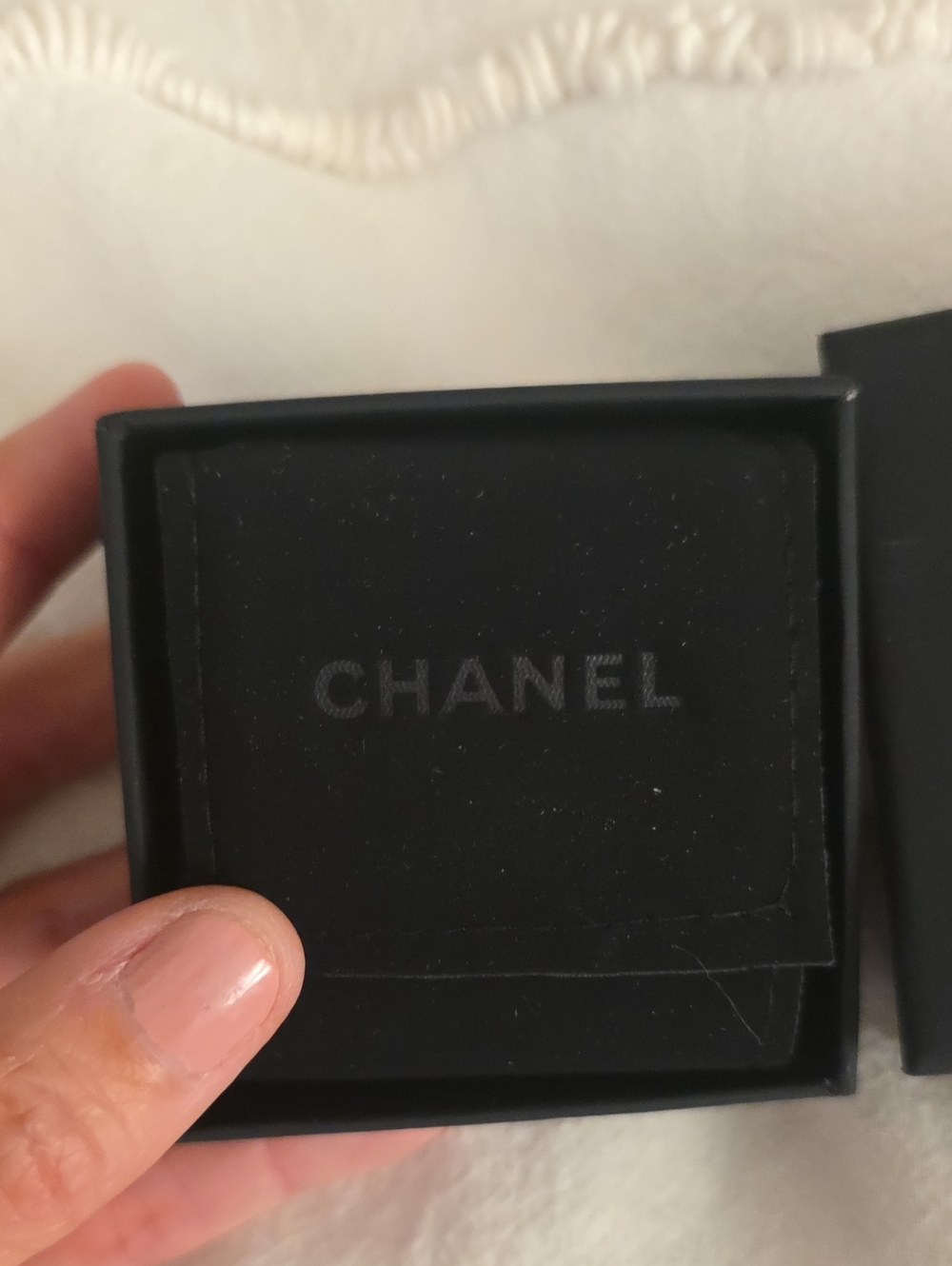 Chanel Vintage Clip On Earrings - Picture 11 of 12